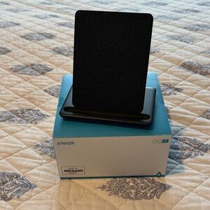 Anker Black Tablet Charging Stand